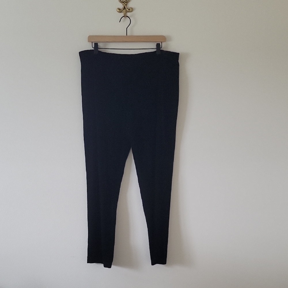 Chico's Travelers Slim‎ Leg Black Stretch Velvet Pull-on Pants Size Large